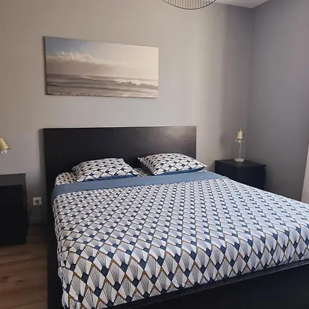 Appartement Moderne De 2 Chambres