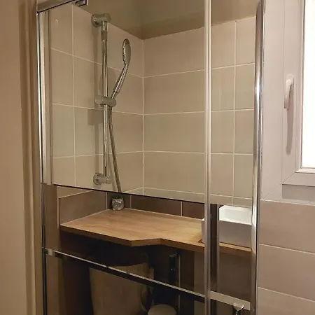 Appartement Moderne De 2 Chambres Apartmán